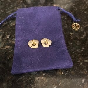 Elegant Gold and Pink Flower Earrings